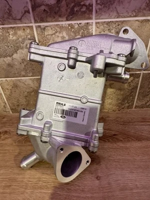LAND ROVER DISCOVERY, EVOQUE, JAGUAR EGR Cooler LR073730 BRAN NEW GENUINE SEALED - Image 1 of 4