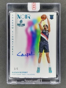 Blazers 1/1 Panini Noir RAYAN RUPERT Rookie Platinum Shadow Signatures 2023-24 - Imagen 1 de 2