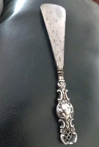 Antique Silver Handled Shoe Horn Hallmarked Birmingham - Picture 1 of 10