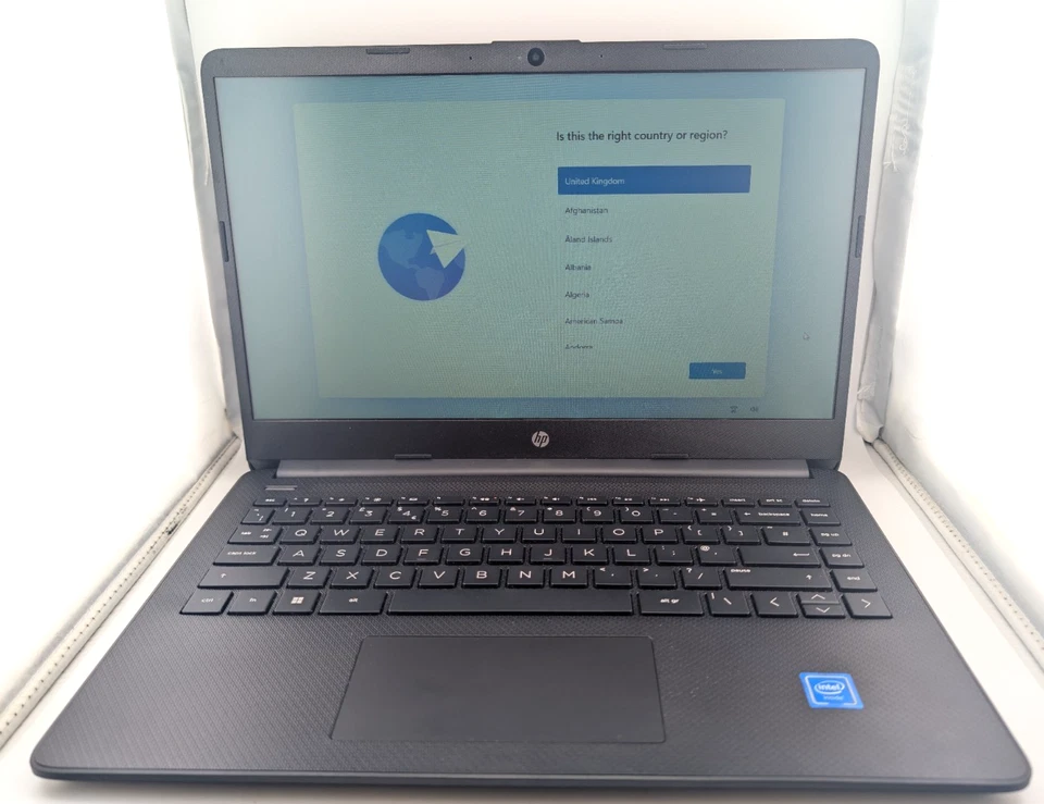 HP Laptop Stream 14s-DQ0034NA 14" Celeron 4GB RAM 128GB SSD Black - Image 1 of 4