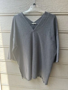 Easel Women's Long Sleeve Oversized Top Size S - Picture 1 of 2