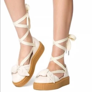 $180 FENTY PUMA by Rihanna Bow Creeper Pink Tint Oatmeal Sandal 8.5 - Picture 1 of 9
