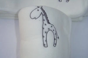 Manta para bebé Elli & Raff, tirar, envolver, chal. Crema con motivo de jirafa