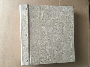 ALBUM VIDE DE MARQUE MOC AVEC FEUILLES DE FRANCE 1978 A 2001 EN BON ETAT - Picture 1 of 6