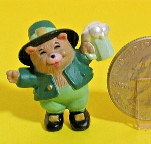 Hallmark Merry Miniature St Patrick's 1989 BEAR with Mug - Picture 1 of 8