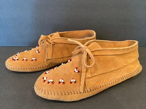 Vintage MINNETONKA Moccasins Apache Beaded Lace Up TAN Suede Women’s 7.5B (4H1) - Picture 1 of 11