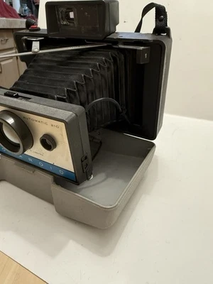 Cámara terrestre automática Polaroid 210 con estuche vintage sin probar Foto 1 de 4