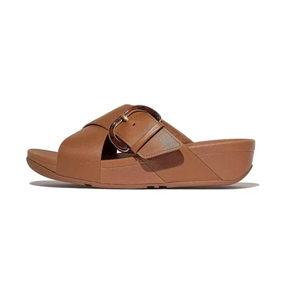 FITFLOP LULU RESIN-BUCKLE LEATHER CROSS SLIDES TAN - Imagen 1 de 4