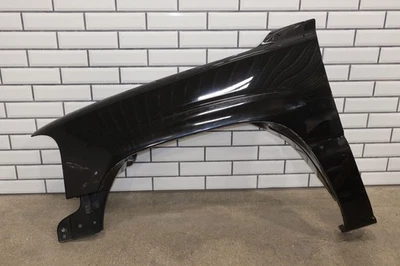 99-06 GMC Yukon/Sierra Front Left LH OEM Bare Fender (Onyx Black 41U) - Изображение 1 из 4