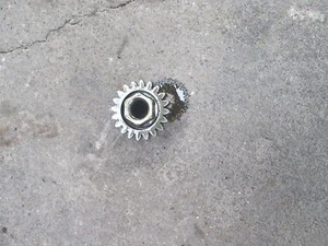 2005 05 Kawasaki KX250F KX 250 F 4 Stroke Crank Gear - Picture 1 of 1