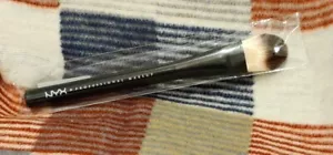 NYX professional makeup brush PROB07 - Picture 1 of 2
