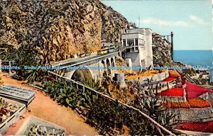 R435400 La Cote D Azur Menton La frontiere Franco Italienne au Pont Saint Louis - Foto 1 di 4