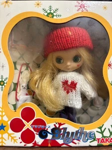 Petit Blythe Shop Exclusive Doll Canadian Girl Doll Figure Boxed Takara Japan - Picture 1 of 3