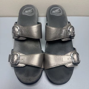 Scarpe sandali slide Dansko donna taglia 40 pelle oro cinturino fibbia - Foto 1 di 9