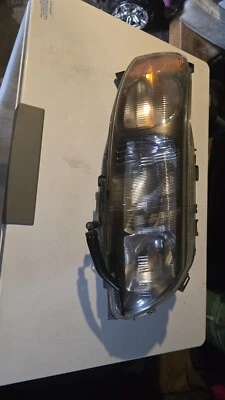 2001 Volvo V70 Headlights — 第 1/4 张图片