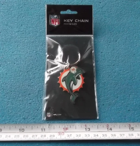 MIAMI DOLPHINS NFL FOOTBALL KEY CHAIN PORTE-CLÉS KEYCHAIN # LL543 Cover