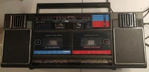 Lenoxx Sound Cassette Player Boombox CT-748 Powers On But Doesn't Play Tapes - Picture 1 of 7