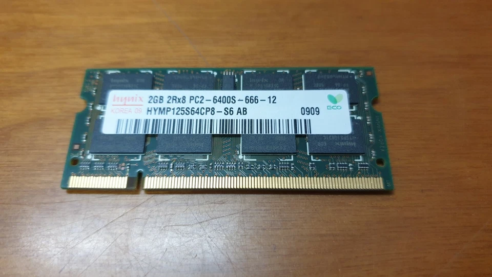 2 GB DDR2 PC2 666 6400S  HYNIX MEMORIA RAM PC PORTATILE  - Immagine 1 di 1