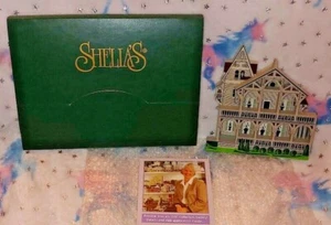 Vintage Shelia’s Clark House, Branford, Connecticut, Regaldekor/Regalsitter, 1996 - Bild 1 von 3