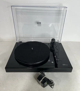 Music Hall MMF-5.1 Plattenspieler schwarz getestet funktioniert - Bild 1 von 19