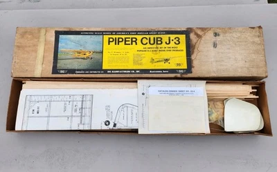 "Kit de avión modelo Balsa SIG PIPER CUB J-3 R/C #RC-3 71"" ¡Envergadura SIN CONSTRUIR!"! Foto 1 de 4