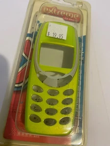 Nokia 3310, 3330 Matching Front & Rear Covers Limoncello plus Keypad by Extreme - Picture 1 of 5