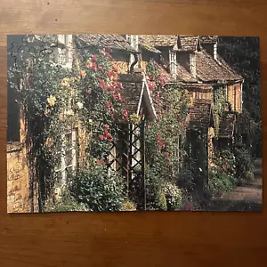 Puzzle Wentworth Wooden Jigsaw Puzzle "Cotswold Cottages" 250 pieces - Picture 1 of 8