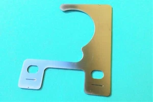HONDA CB750 FOUR - NEW QUALITY STAINLESS STEEL BRAKE PAD SHIM  - Picture 1 of 4
