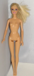 Mattel Barbie Doll SWAPPIN STYLES FASHIONISTAS Naked Articulated Customizable - Picture 1 of 8