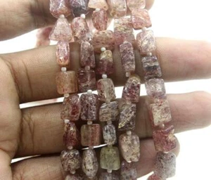 Splendide pepite lisce a forma di perline a forma di quarzo fragola naturale 1 spiaggia - Foto 1 di 5