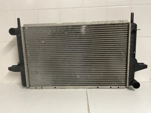 Ford Sierra Kühler unbenutzt - Bild 1 von 4
