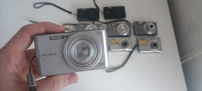 Sony Cyber-shot DSC-W830 20.1 MP Digital Camera - PARTS ONLY  - Image 1 of 3