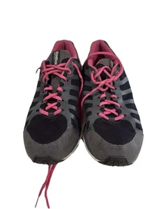 Reebok Zig tech Women’s Running Shoes Size 10. Black With Pink, White Lettering - Picture 1 of 8