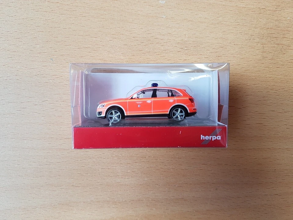 Herpa 094344 - 1/87 Audi Q5 Voiture D'Intervention " Pompier Ingolstadt " - Neuf - Photo 1/1