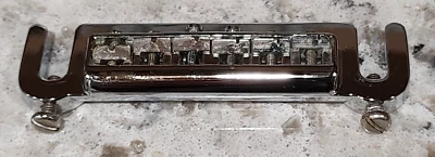 PUENTE ENVOLVENTE LEO QUAN BADASS - FUERA DE 1980 BC RICH - CROMO VINTAGE Foto 1 de 4