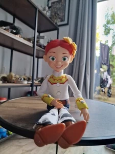 Toy Story Hawaiian Vacation Jessie Rare Talking Doll - Picture 1 of 6