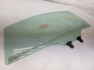 Kia Rio 2012-2017 sedán puerta delantera del conductor ventana de vidrio Foto 1 de 4