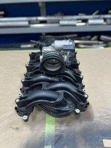 Ford F-150 Raptor 2010-2014 6.2 Intake Manifold and Throttle Body - Picture 1 of 5