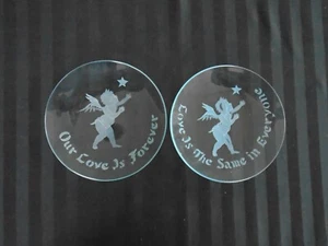 Juego de 2 placas temáticas de amor claro C-352 con querubines esmerilados - Imagen 1 de 5