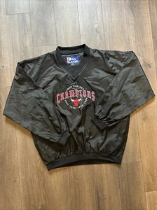 Giacca a vento Pro Player Four Time NBA Champions 1991-1996 Bulls basket - Foto 1 di 14