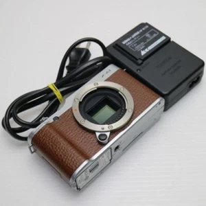 Fujifilm X-A1 Brown Mirrorless Camera Body Only w/ Battery & Charger Excellent - Picture 1 of 3