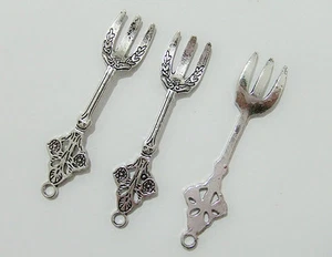 2pz charms ciondolo forchetta grande 61x14,5mm colore argento tibetano - Foto 1 di 1