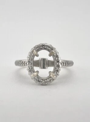 14k White Gold Semi Mount Holds 1.00ct Oval Diamond Engagement Ring Mounting - Image 1 of 4