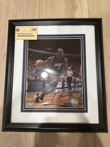 Miami Heat Dwayne Wade #3 Framed Autographed Signed 8x10 Photograph With COA - Picture 1 of 5