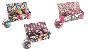 NEU MIT ETIKETT VERA BRADLEY VINTAGE GLAS ORNAMENT TRIO IN EINER MUSTERBOX - SIE WÄHLEN! - Bild 1 von 4