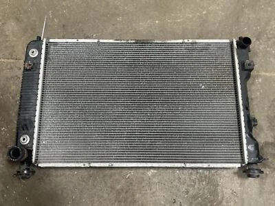 Used Radiator fits: 2010 Chevrolet Equinox 2.4 Grade A Foto 1 de 4
