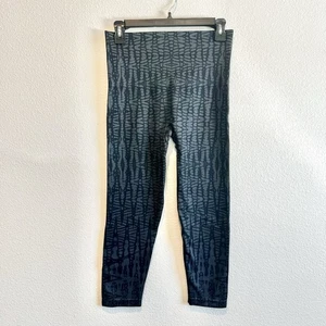 SPANX Look At Me Now Cropped Leggings XL Black Gray Indigo Geo Seamless Stretch - Picture 1 of 8
