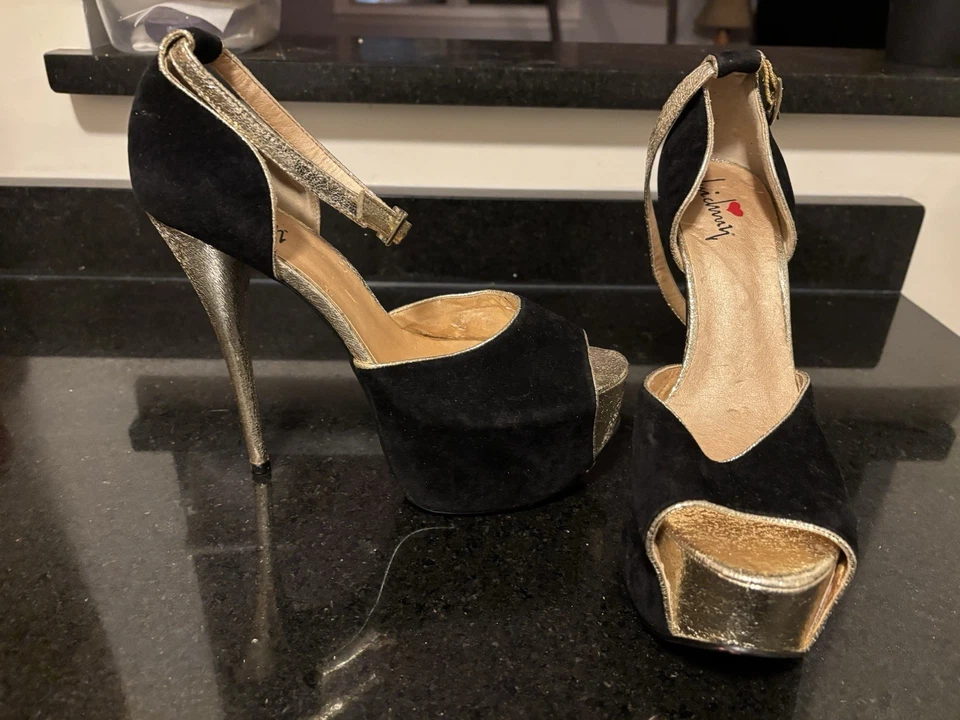 Kuching 细高跟鞋 8 码 — 第 1/2 张图片