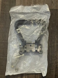 Total Source DIN 160/320A Handle With Hardware Black TSA/A320H-MK - Picture 1 of 2