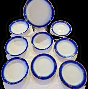 Sumy Ukraine Porcelain Factory Blue/White/Gold Roses & Garland Bowls/Plates 9 pc - Picture 1 of 19